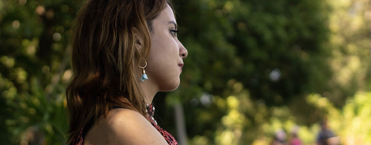 Two people shaking hands